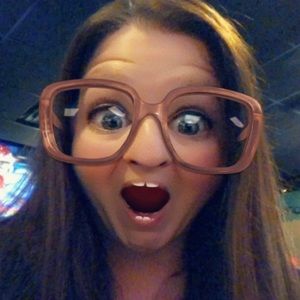 Meet your Posher, Kimberly